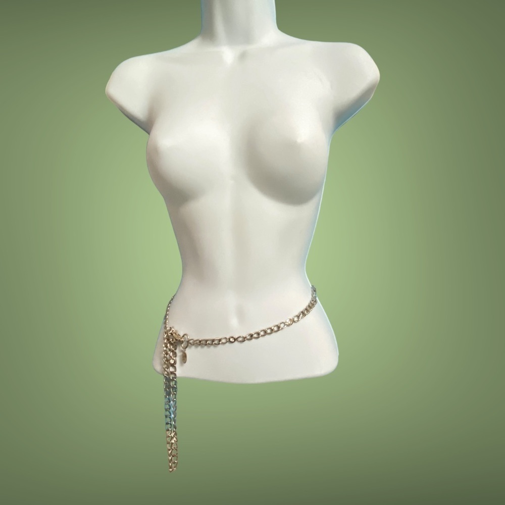 NY & Co Silver Tone Chain & Rhinestones Belt